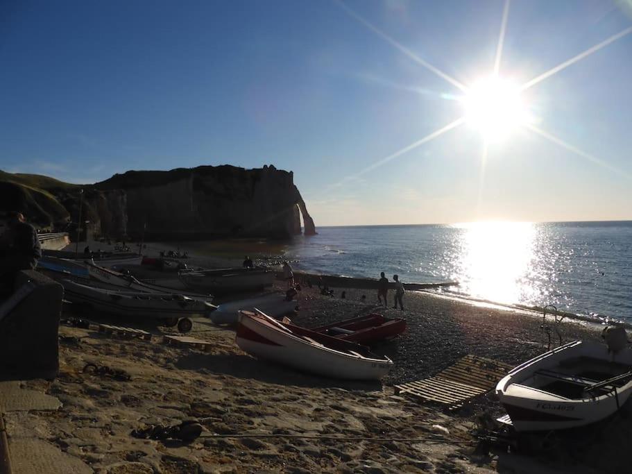 Gite Le Doris Avec Place De Stationnement Privee Incluse Étretat Zewnętrze zdjęcie
